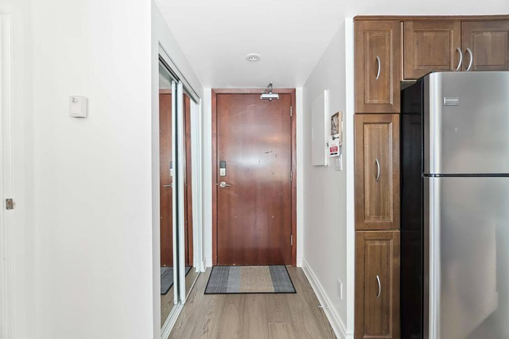 2Br Condo With Breathtaking View In Downtown! Free Parking - 6 Sleep Vancouver Bagian luar foto