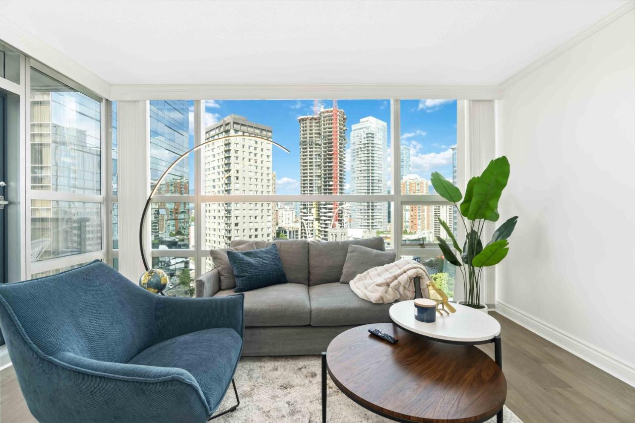 2Br Condo With Breathtaking View In Downtown! Free Parking - 6 Sleep Vancouver Bagian luar foto